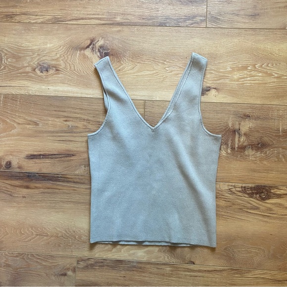 NWOT Reformation ran cotton sweater - Picture 3 of 7